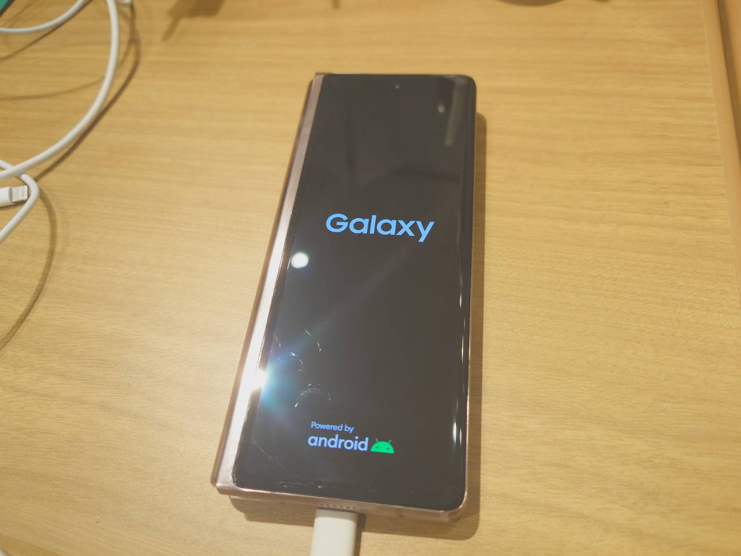 【巣鴨よりご来店】GalaxyZFold2の起動不良修理をご依頼いただきました！